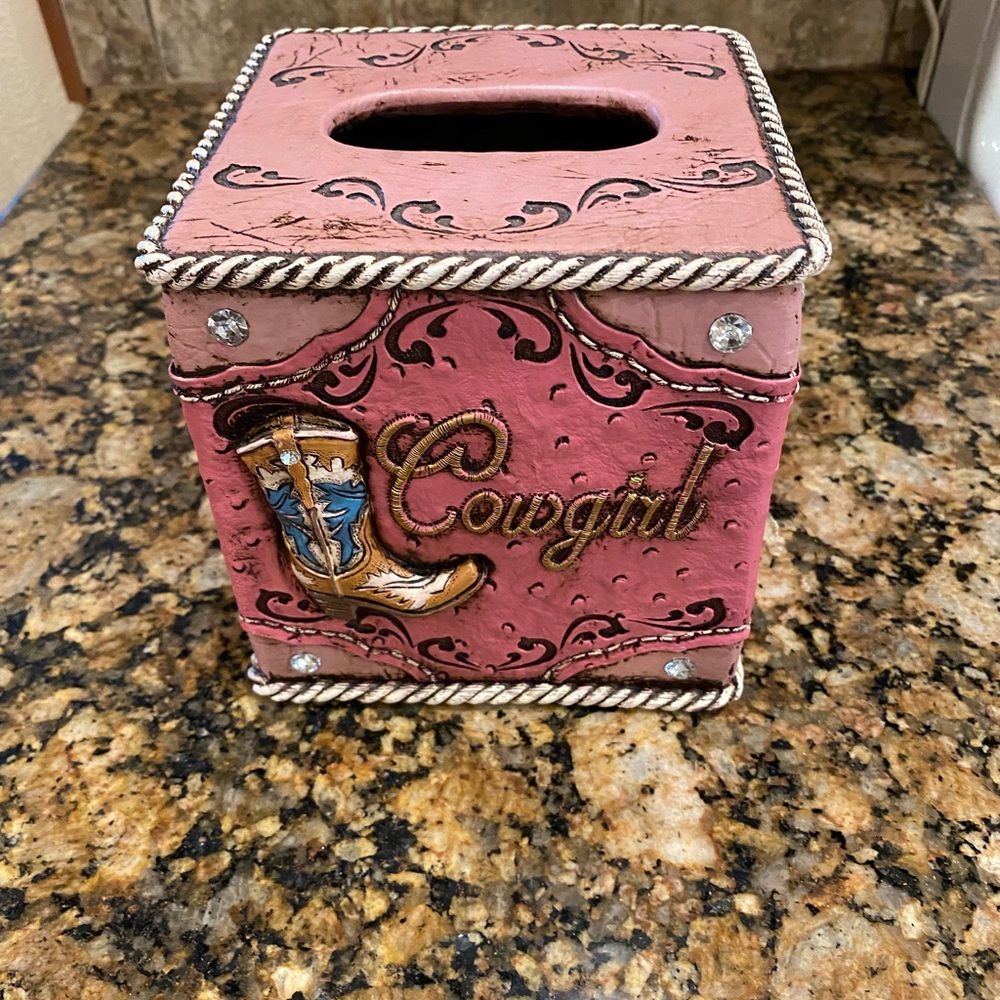 Western Cowgirl Tissue Box Cover